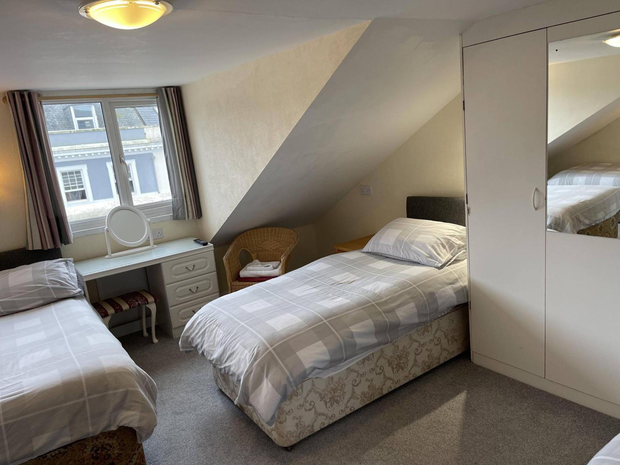 Lamplighter Guesthouse Plymouth Habitación foto